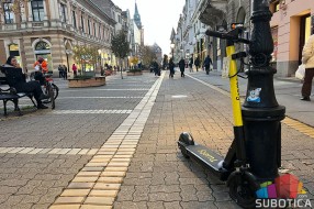 Trotineti će biti uklonjeni jer su nepropisno postavljeni