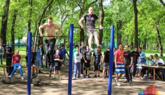 U Dudovoj šumi održano takmičenje u uličnom vežbanju