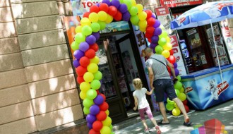 Otvorena prodavnica "Toys store" u centru grada