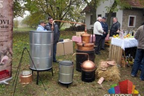 Festival mlade rakije u Ljutovu postaje tradicija
