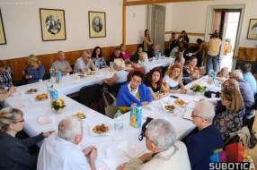 Problem obrazovanja slepih i slabovidih osoba
