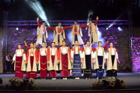 Koncerti KUD "Mladost 1947" dečjih ansambala i novogodišnji prvog ansambla