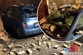 Obrušio se zid na Radijalcu, oštetio automobil, stradao i novootvoreni park za pse u Dudovoj šumi