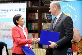 Gerontološki centar dobija specijalnu telefonsku liniju za informacije o uslugama ustanove