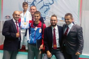 Dve medalje Stefana Ćerana na Svetskom prvenstvu u karateu