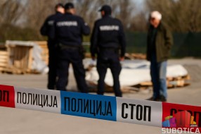 Nesreća tokom istovara: Stradao muškarac (43) na sportskom terenu