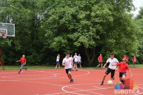 Obnovljen teren u OŠ „Pionir“ u Starom Žedniku