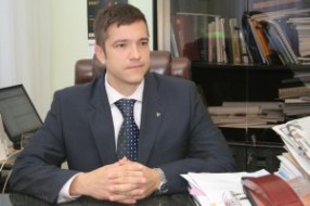 Mali broj upisanih u spiskove