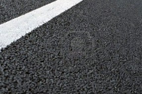 Sporan materijal ugrađen u puteve