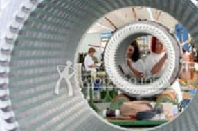 Krešu troškove, slušaju tržište i čekaju priliku