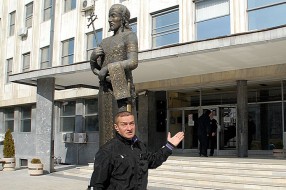 Vlasnik menjačnice izgubio imovinu čekajući presudu