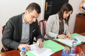 Ekonomski fakultet potpisao Sporazum o unapređenju saradnje sa Infostudom