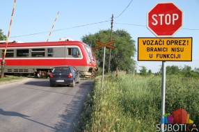 Pružni prelazi u ulici Đorđa Natoševića i na Bajskom putu nisu u funkciji