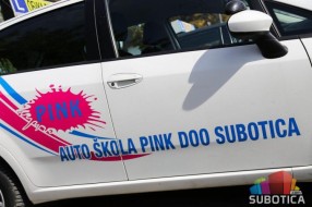 Auto škola "Pink" čeka nove polaznike