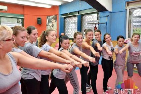 Insanity fitnes trening u SRCEF