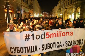 Održan prvi protest "1 od 5 miliona" u Subotici