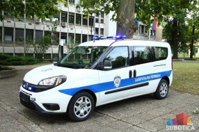 Saobraćajna policija od nesavesnih vozača dobila vozilo za vršenje uviđaja