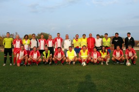 Odigran prijateljski meč između veterana FK "Bačka 1901" i igrača čiji trener je bio čika Varga
