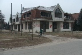 Napušteni objekat ruži okolinu