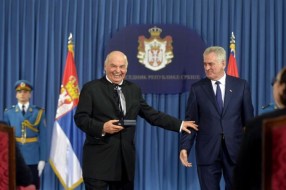 Predsednik odlikovao Zvonka Bogdana