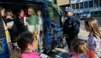 Policijski službenici ugostili đake OŠ "Jovan Mikić"