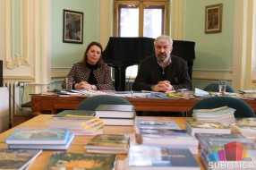 Gradska biblioteka dobila 100 knjiga o bunjevačkoj kulturi i tradiciji
