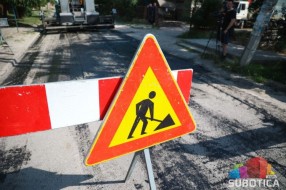 Dve ulice u Bačkim Vinogradima dobijaju asfalt, dve u Subotici kanalizaciju