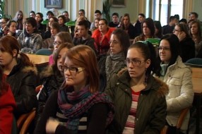 Kolektivno učlanjivanje srednjoškolaca u biblioteku