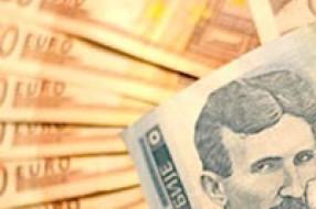 Dinar sutra još slabiji - kurs iznad 94