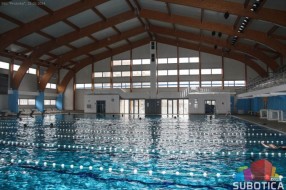 Veliki bazen na Prozivci privremeno zatvoren zbog bakterija u vodi