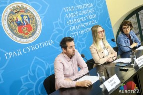 Besplatni edukativni sadržaji za trudnice i porodilje