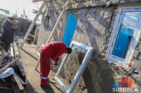 "Joviste" doniralo stolariju porodici Štigmond