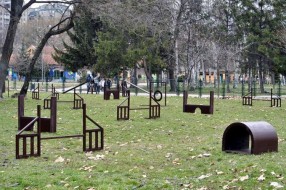 Prvi parkovi za pse u Dudovoj šumi i na Prozivci