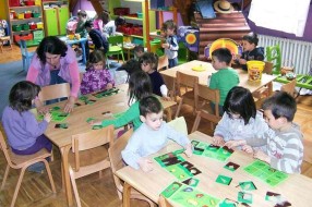 PU "Naša radost" organizuje  Izložbu "Porodica - to je moja snaga"