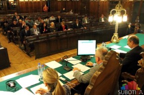 Usvojen rebalans budžeta za 2014. godinu
