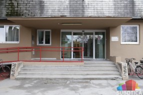 Zaposleni u Centru za socijalni rad nastavljaju štrajk upozorenja