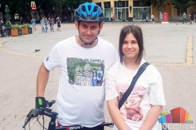 Ivica Tasić biciklom do Tumana za Sanelino lečenje: Za novi ciklus terapija matičnim ćelijama nedostaje dve hiljade evra