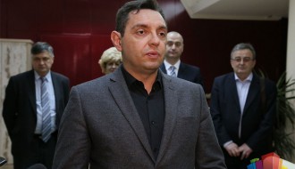 Vulin: Makedonija jedini legalni put migranata