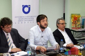 Agora: Nedostaje dijalog među verskim zajednicama