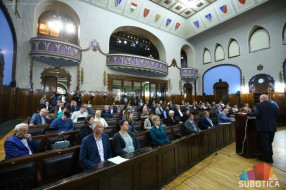 Pozorište, hala za hokej, vrtići, kuhinja za decu, sanacija deponije - investicioni prioriteti u gradskom budžetu za 2024. godinu