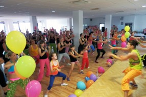 Sasvim neobičan fitnes: Zumba skup, trening i party u Subotici