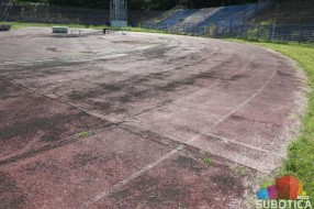 Rekonstrukcija atletske staze gotova do jeseni, a potom sledi zamena trave
