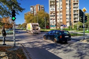 Proradili semafori na raskrsnici Bajnatske, Pazinske i Izvorske
