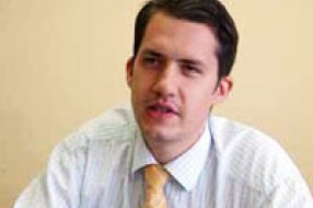 Usvajanje statuta Vojvodine u Skupštini Srbije