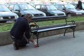 Uređuje se urbani mobilijar