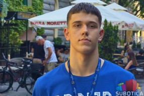 Subotičanin među zlatnim orlićima: Ognjen Simjanovski ponos kadetske reprezentacije Srbije