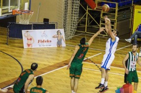 Pobeda košarkaša Spartaka protiv Železničara (76:56)