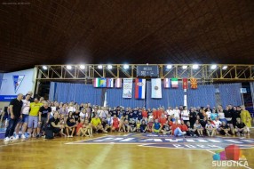 Košarka: Od igre do prijateljstva - 28. Međunarodni turnir veteranki i veterana u košarci za vikend