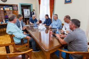 Delegacija FSS i FSV u Subotici: Dogovorena izgradnja „Kuće fudbala“ na Palićkom putu