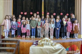 Tradicionalna izložba u Maloj Bosni najavljuje uskršnje praznike